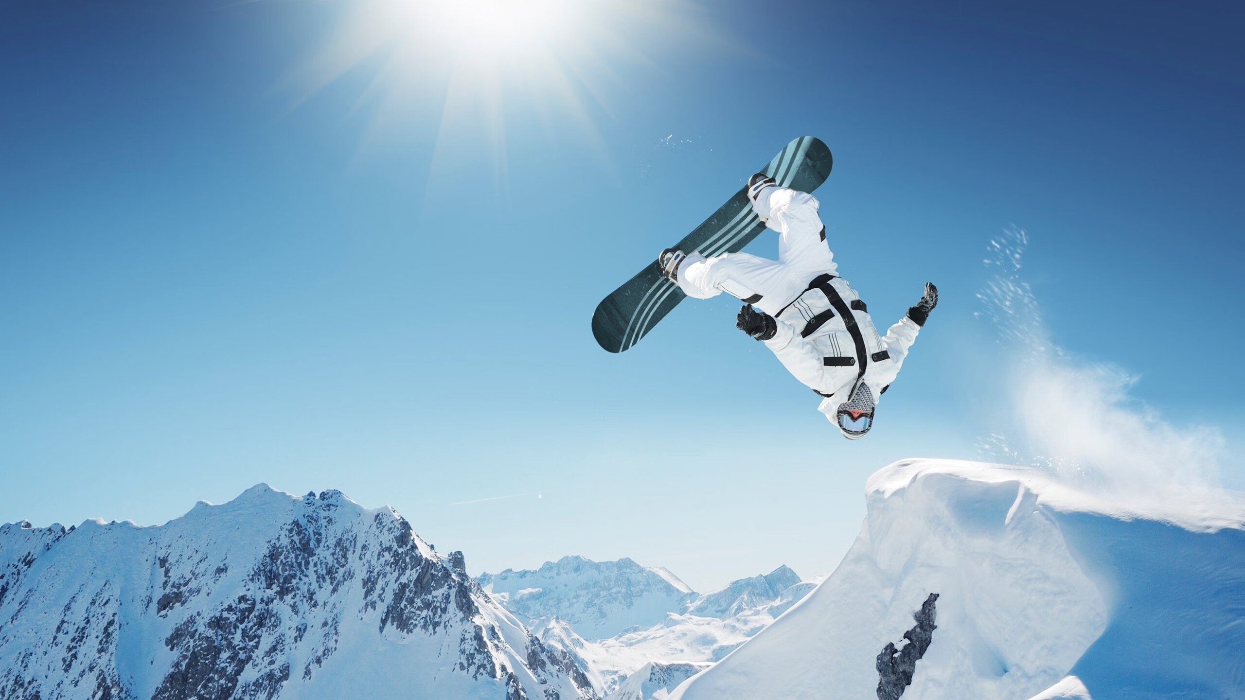 游泳世界杯：孙杨领衔中国队，金牌持续不断，游泳冠军孙杨比赛视频