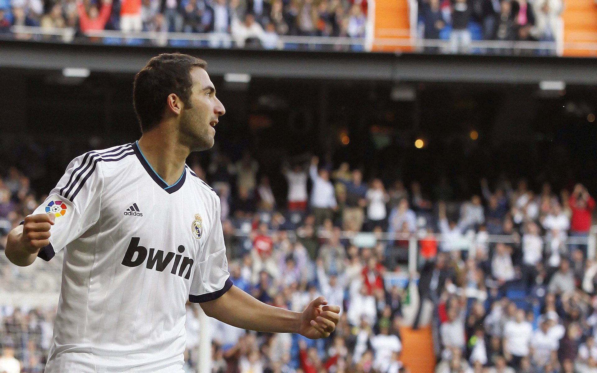 球员场上表现高光点评，球员在球场上的位置